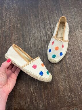 Jack Rogers Palmer Espadrille Flats Slip On Shoes size 13 girls Cream Floral